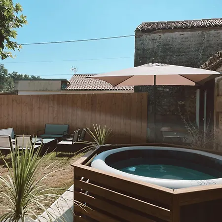 Escapade Boheme アパート *