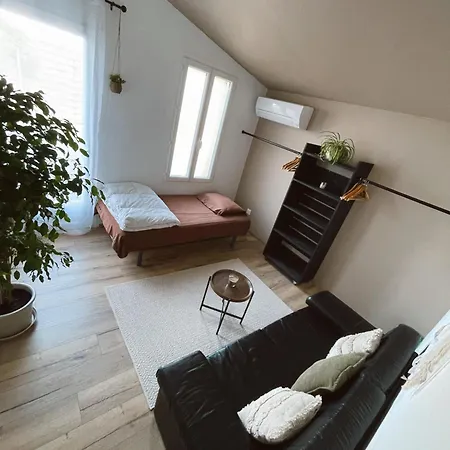 Escapade Boheme アパート ベルジュラック